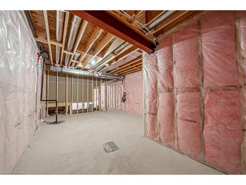 503 Royal Ridge Drive, Fort Erie, ON - Indoor Photo Showing Basement