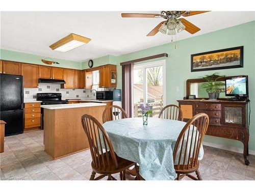 11 Queenston Boulevard, Fort Erie, ON - Indoor Photo Showing Dining Room