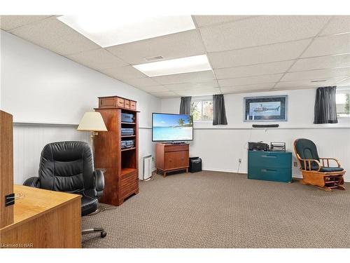 11 Queenston Boulevard, Fort Erie, ON - Indoor Photo Showing Other Room