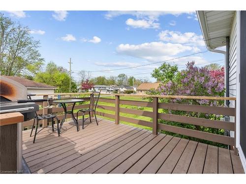 11 Queenston Boulevard, Fort Erie, ON - Outdoor With Deck Patio Veranda With Exterior