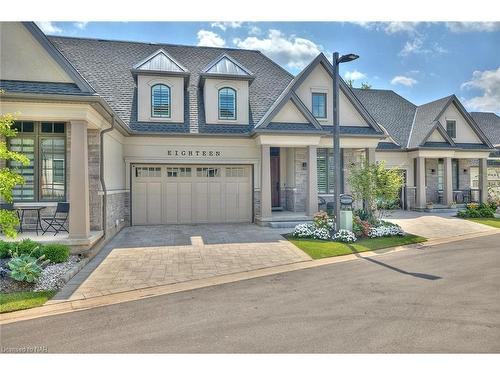 18-190 Canboro Road, Fonthill, ON - Outdoor With Facade