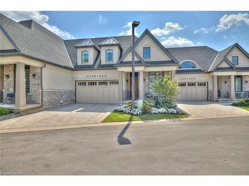 18-190 Canboro Road, Fonthill, ON - Outdoor With Facade