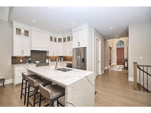 18-190 Canboro Road, Fonthill, ON - Indoor Photo Showing Kitchen With Double Sink