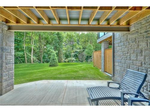 18-190 Canboro Road, Fonthill, ON - Outdoor With Deck Patio Veranda With Exterior