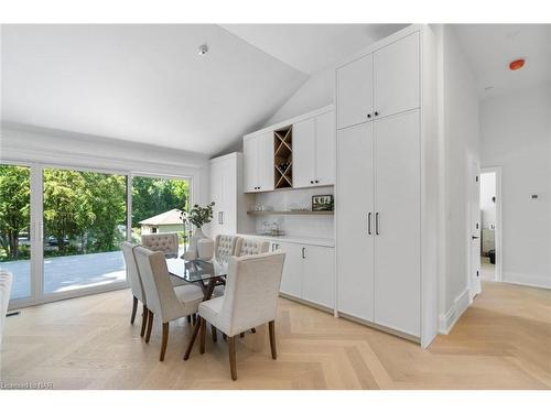 489 Regent Street, Niagara-On-The-Lake, ON - Indoor Photo Showing Dining Room