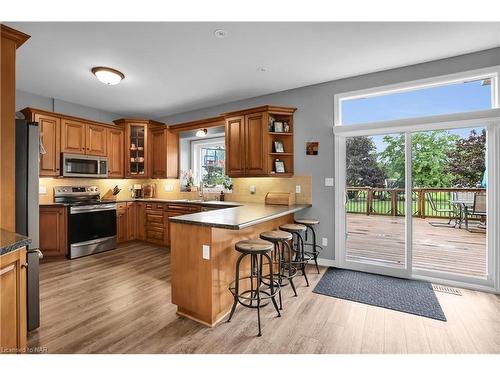 3869 19Th Street, Jordan, ON - Indoor Photo Showing Kitchen