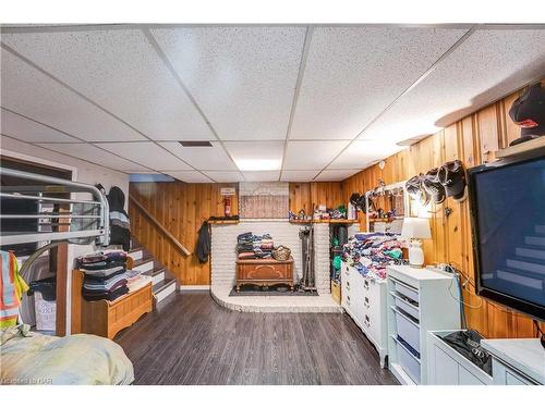 32 Nottingham Court, Welland, ON - Indoor Photo Showing Basement