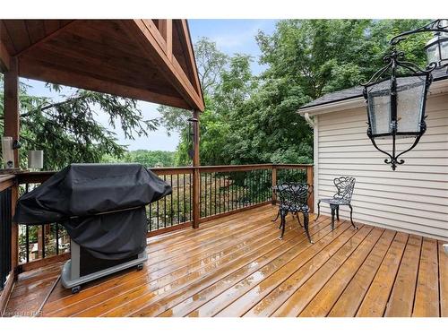 19 Queen Mary Drive, St. Catharines, ON - Outdoor With Deck Patio Veranda With Exterior