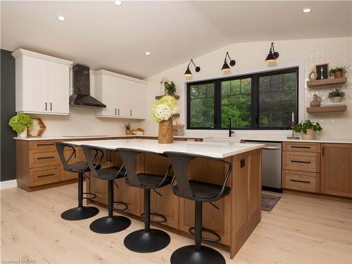 41747 Mill Race Road, Wainfleet, ON - Indoor Photo Showing Kitchen