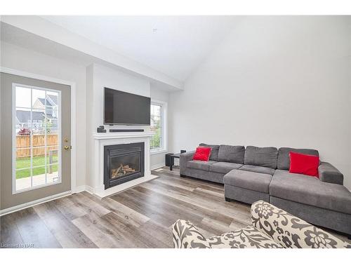 1 Addison Drive, St. Catharines, ON - Indoor Photo Showing Living Room With Fireplace