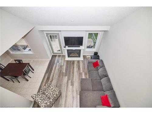 1 Addison Drive, St. Catharines, ON - Indoor