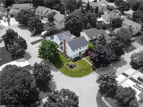 5 Grange Crescent, Niagara-On-The-Lake, ON - Outdoor With View