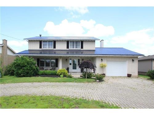 480 South Pelham Road, Welland, ON - Outdoor With Deck Patio Veranda With Facade