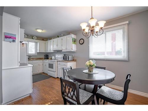 37 Bowden Street, Fort Erie, ON - Indoor Photo Showing Dining Room