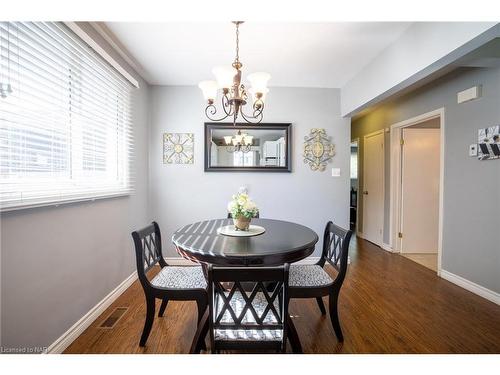 37 Bowden Street, Fort Erie, ON - Indoor Photo Showing Dining Room