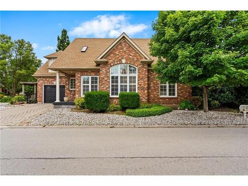 2 Chardonnay Place, Niagara-On-The-Lake, ON - Outdoor With Facade