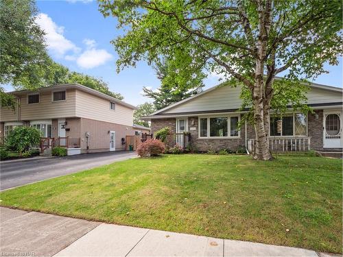 6772 Wilinger Street, Niagara Falls, ON - Outdoor