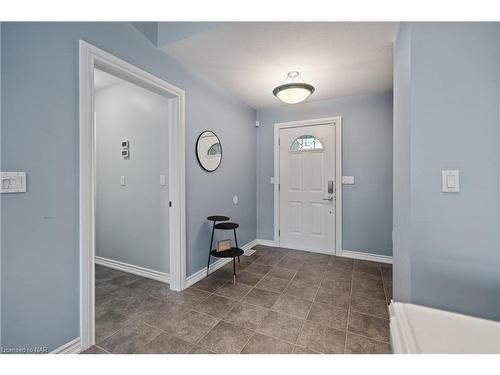 353 South Pelham Road, Welland, ON - Indoor Photo Showing Other Room