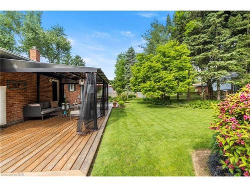 5 Loyalist Court, Niagara-On-The-Lake, ON - Outdoor