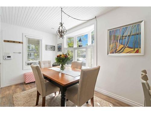 21 Johnston Street, St. Catharines, ON - Indoor Photo Showing Dining Room