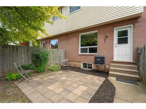 8-102 Silvan Drive, Welland, ON - Outdoor With Exterior