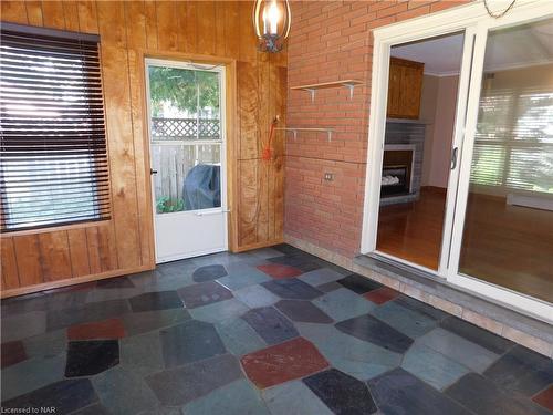 3004 Cullimore Avenue, Niagara Falls, ON - Indoor Photo Showing Other Room