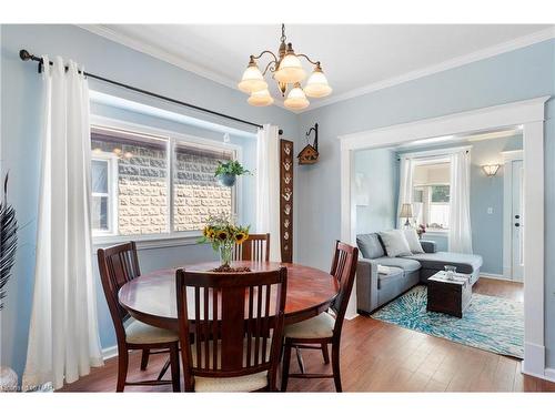 59 Woodland Avenue, St. Catharines, ON - Indoor Photo Showing Dining Room