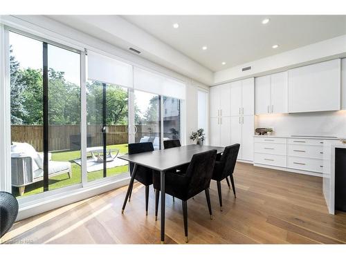 3-1397 York Road, Niagara-On-The-Lake, ON - Indoor Photo Showing Dining Room