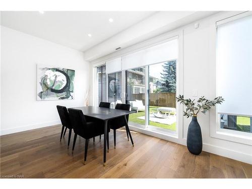 3-1397 York Road, Niagara-On-The-Lake, ON - Indoor Photo Showing Dining Room