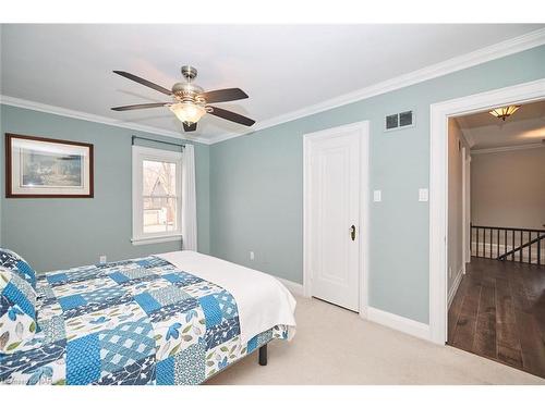 217 Edgar Street, Welland, ON - Indoor Photo Showing Bedroom