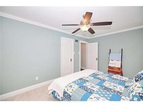 217 Edgar Street, Welland, ON - Indoor Photo Showing Bedroom