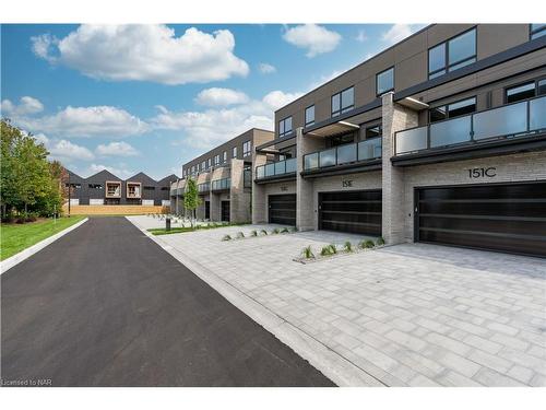 153G Port Robinson Road, Fonthill, ON - Outdoor With Balcony With Facade