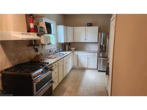 12225 Lakeshore Street, Wainfleet, ON - Indoor Photo Showing Kitchen