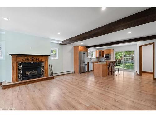 3054 Thunder Bay Road, Ridgeway, ON - Indoor Photo Showing Living Room With Fireplace