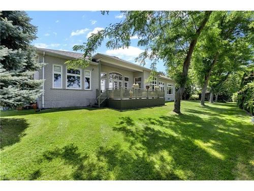 8113 Fatima Court, Niagara Falls, ON - Outdoor With Deck Patio Veranda