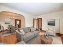 223 Niagara Street, St. Catharines, ON  - Indoor Photo Showing Living Room 