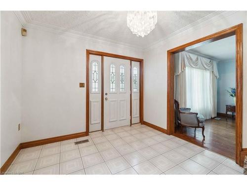 53 Chancery Circle, St. Catharines, ON - Indoor Photo Showing Other Room