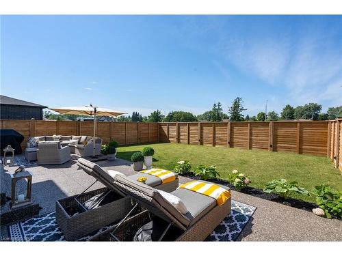 60 Kensington Street, Welland, ON - Outdoor With Backyard