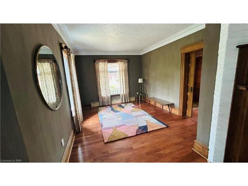 83 Maple Avenue, Welland, ON - Indoor