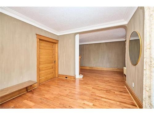 83 Maple Avenue, Welland, ON - Indoor Photo Showing Other Room