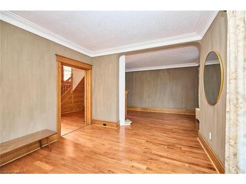 83 Maple Avenue, Welland, ON - Indoor Photo Showing Other Room