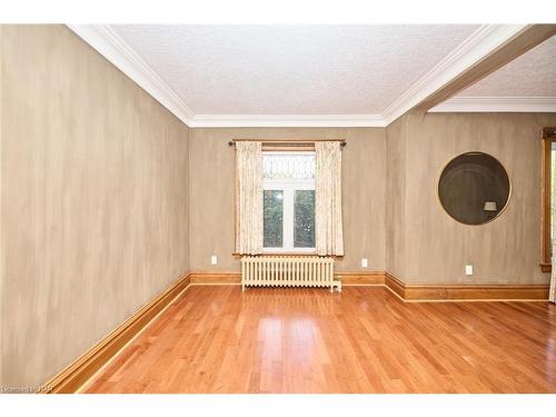 83 Maple Avenue, Welland, ON - Indoor Photo Showing Other Room