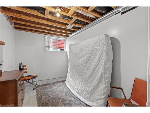 3378 Hyman Avenue, Ridgeway, ON - Indoor Photo Showing Basement