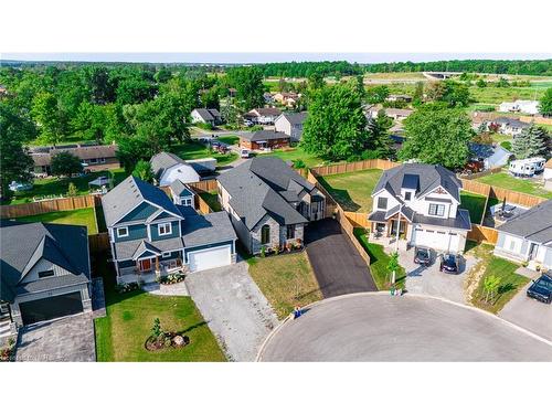 3555 Canfield Crescent, Stevensville, ON - Outdoor With Facade With View