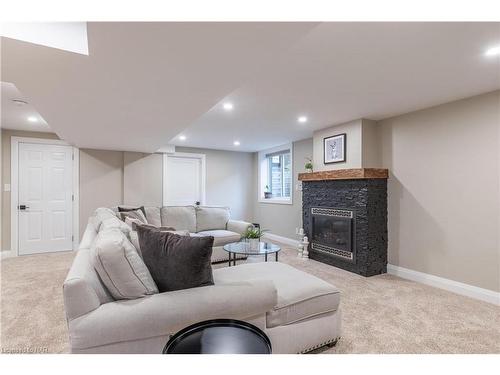 12 Scottdale Court, Pelham, ON - Indoor With Fireplace