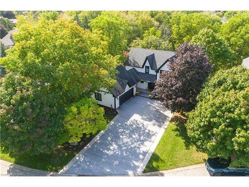 12 Scottdale Court, Pelham, ON - Outdoor