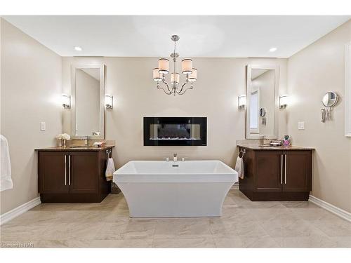 356 Concession 3 Road, Niagara-On-The-Lake, ON - Indoor Photo Showing Bathroom With Fireplace