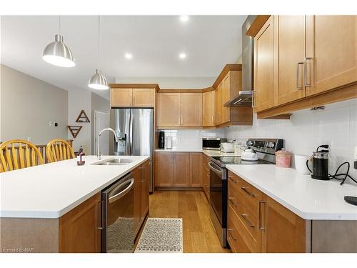 11 Campbell Street, Thorold, ON - Indoor Photo Showing Kitchen With Double Sink