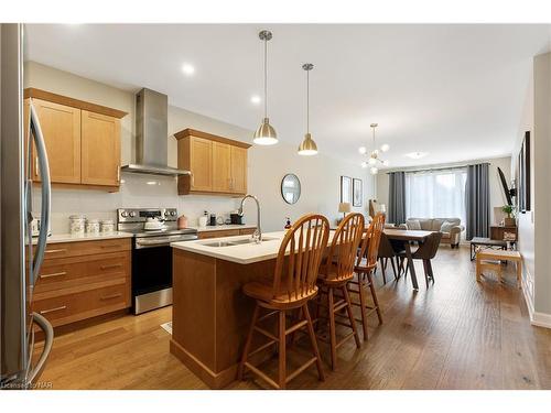 11 Campbell Street, Thorold, ON - Indoor Photo Showing Kitchen With Double Sink