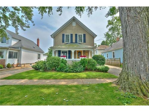 54 Henry Street, St. Catharines, ON - Outdoor With Deck Patio Veranda With Facade